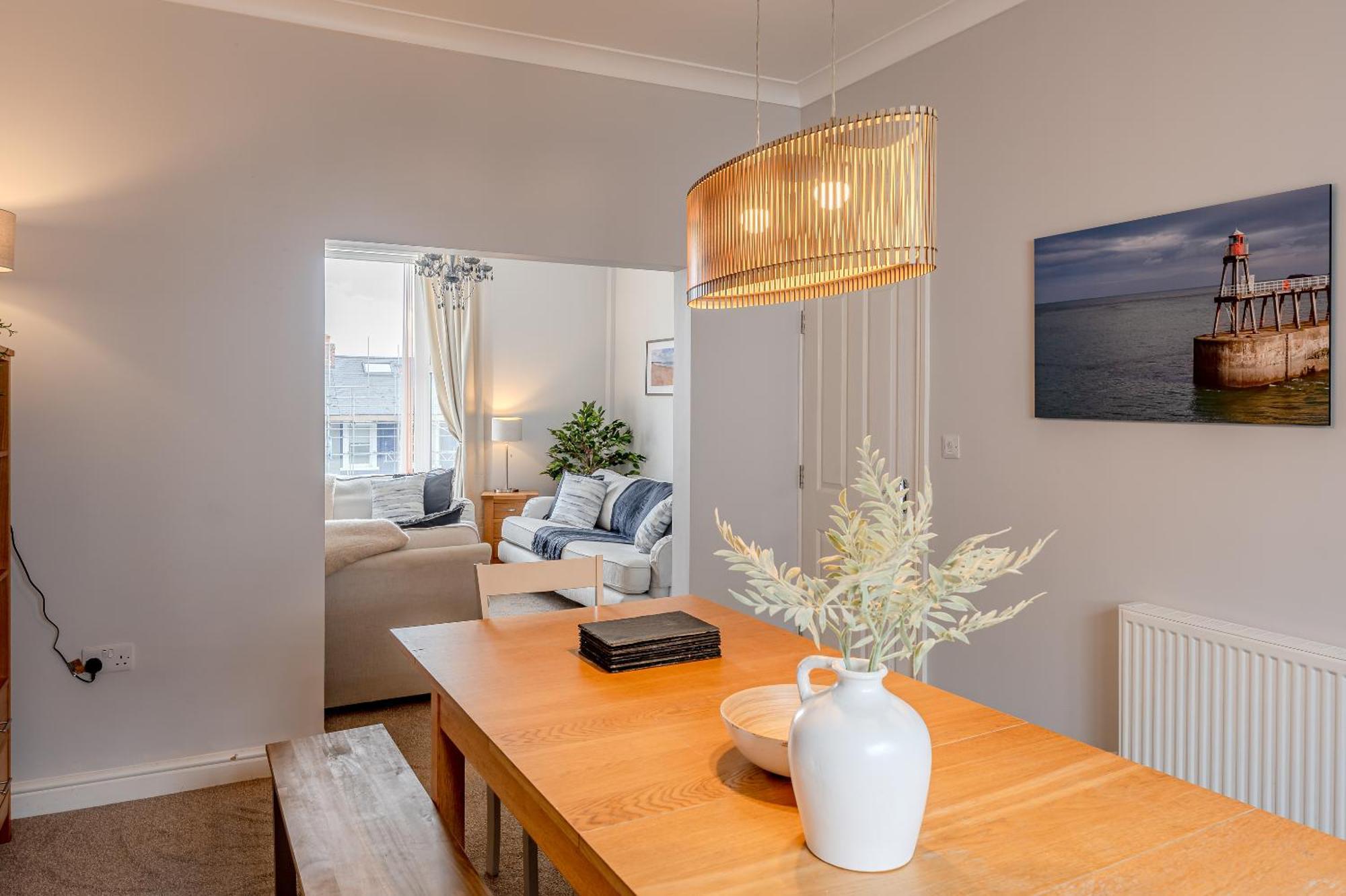 Rosemill - Large Pet Friendly Home With Off Road Parking Whitby Esterno foto