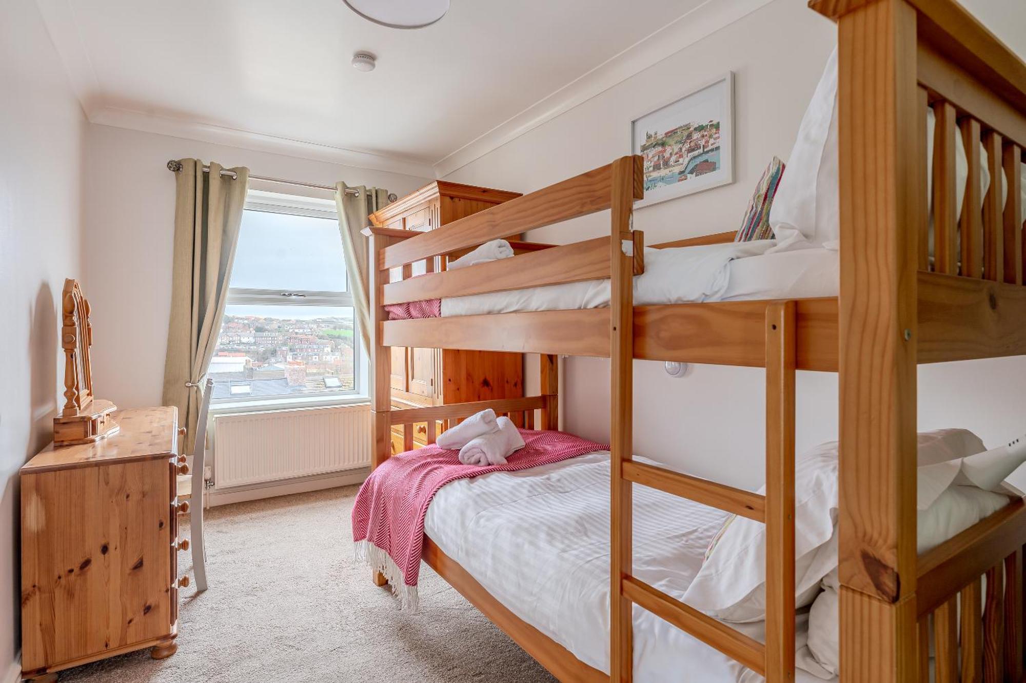 Rosemill - Large Pet Friendly Home With Off Road Parking Whitby Esterno foto